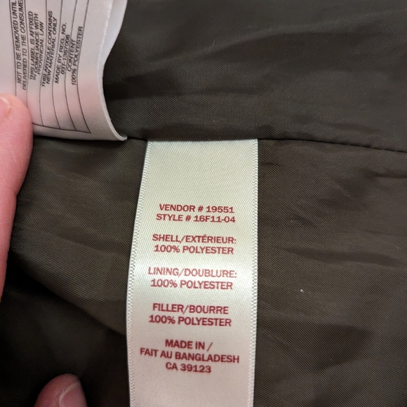 Northern Reflections Shell Vest with Stand Up Collar, Size Large - Picture 5 of 5